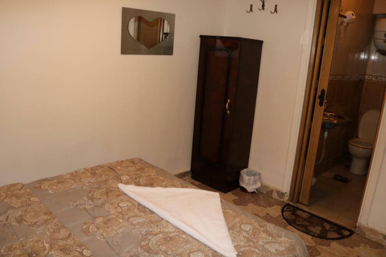 Wake Up! Hostel Cairo